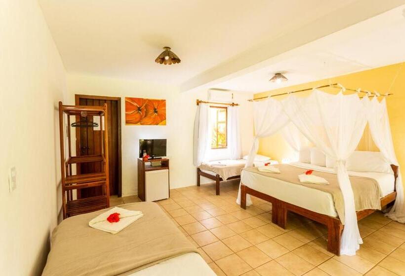 غرفة قياسية رباعية, Pousada Villa Bianca