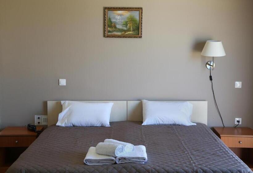 إستوديو قياسى مطل على البحر, Sea Breeze