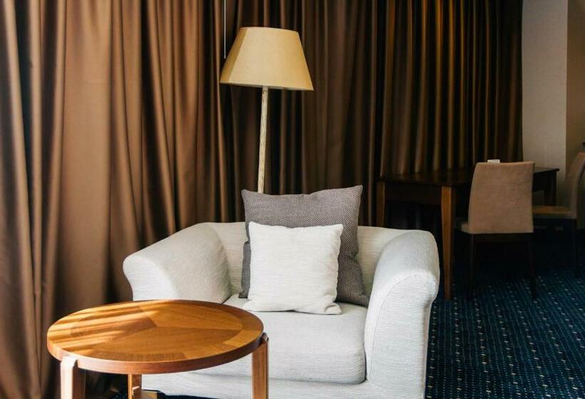 اتاق استاندارد, Parkside Hotel & Apartments