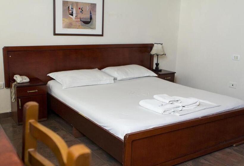 חדר סטנדרט, Vila 57