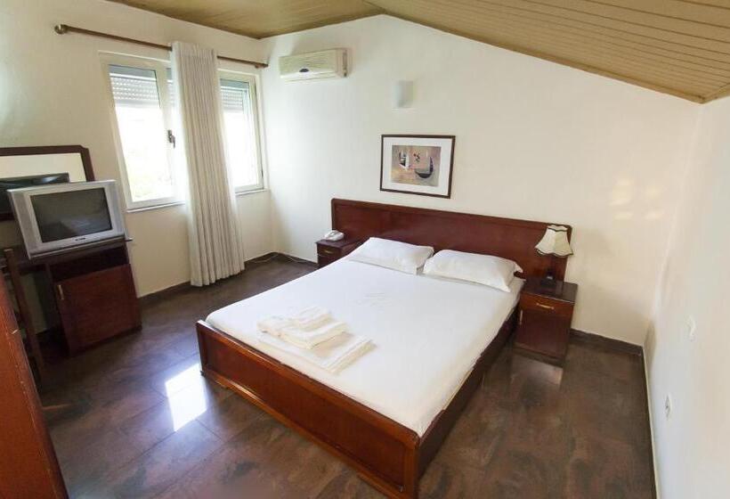 חדר סטנדרט, Vila 57