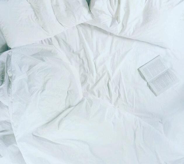 חדר קומפורט לשלושה, Vila 57