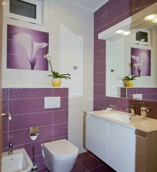 اتاق لوکس با بالکن, Villa Cardak