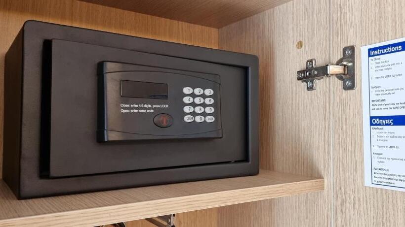 استودیو استاندارد با تراس, Villa Cardak