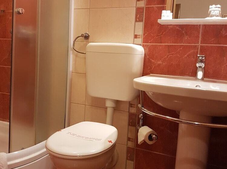 اتاق سوپریور, Villa Cardak