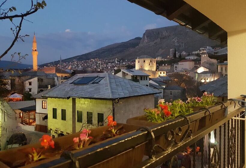 اتاق سوپریور با بالکن, Villa Cardak