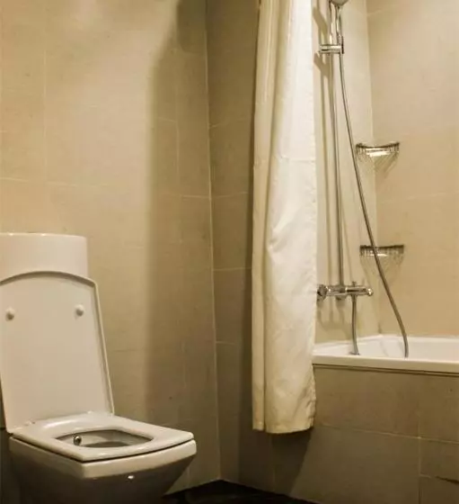 اتاق خانوادگی, Parkside Hotel & Apartments
