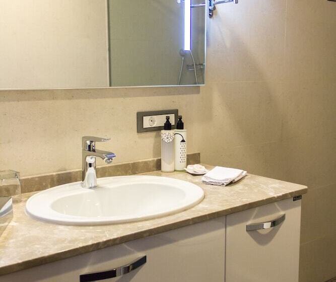 اتاق استاندارد, Parkside Hotel & Apartments