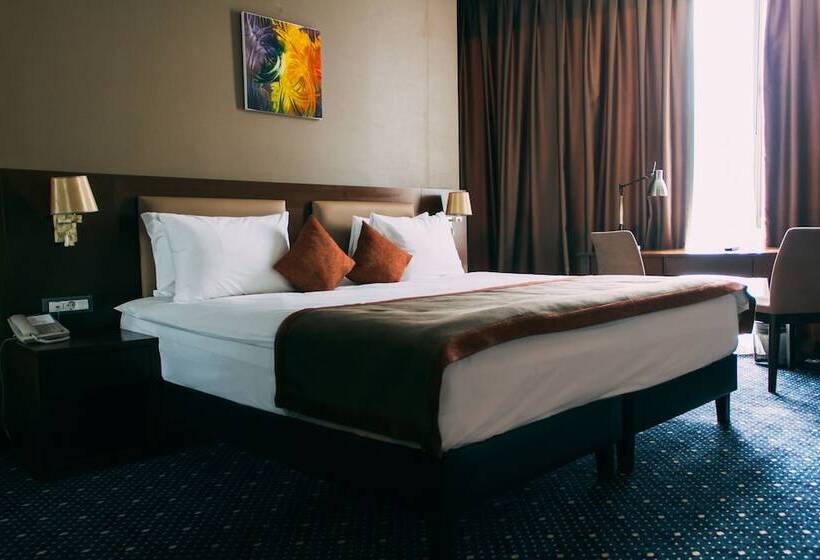 اتاق استاندارد, Parkside Hotel & Apartments