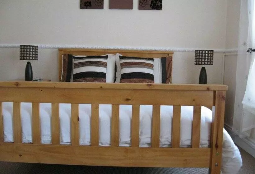 اتاق استاندارد, Phoenix B&b