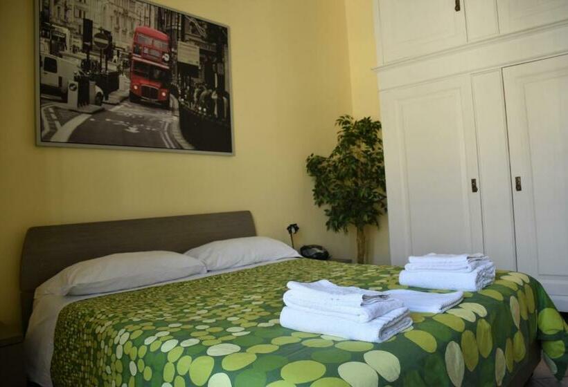 غرفة قياسية, B&b Al Teatro Massimo
