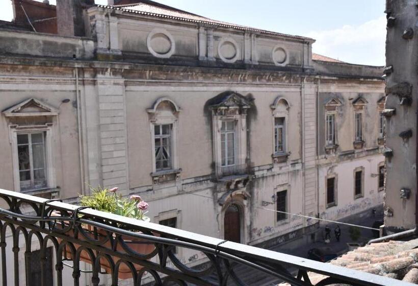 جناح, B&b Al Teatro Massimo