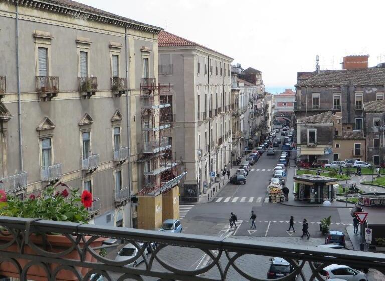 جناح عائلي, B&b Al Teatro Massimo