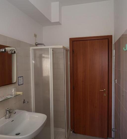 شقة غرفتين, Club Hotel Le Nazioni