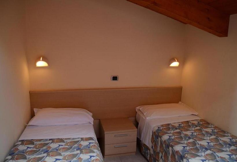 شقة غرفة واحدة مزودة بتراس, Club Hotel Le Nazioni