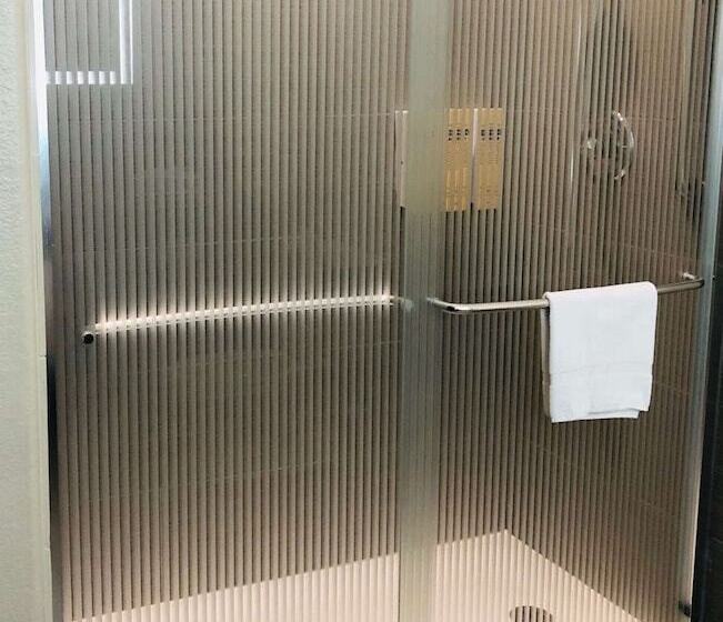 Люкс, Best Western Plus Pflugerville Inn & Suites