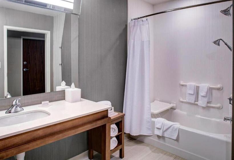 جناح سرير كينج, Courtyard By Marriott Nashville Mount Juliet