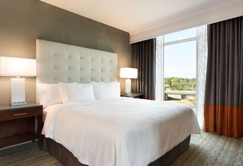 장애인을 위한 스위트, Embassy Suites By Hilton Greenville Downtown Riverplace