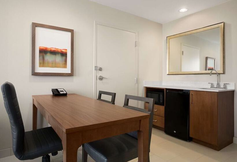 Suite 2 Soveværelser, Embassy Suites By Hilton Mcallen Convention Center