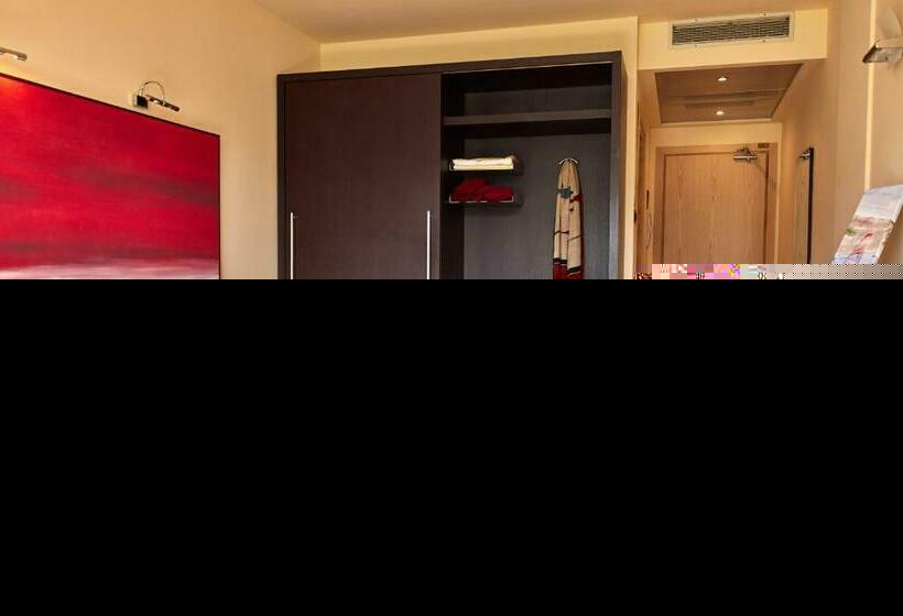 스탠다드 룸, Europa