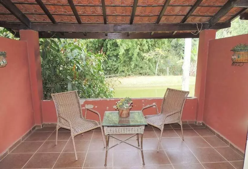Standard Kolmen Hengen Huone, Fazenda Villa Verona