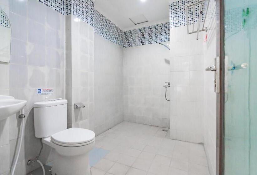 Suite, Urbanview Hotel Grand Malabar Bandung