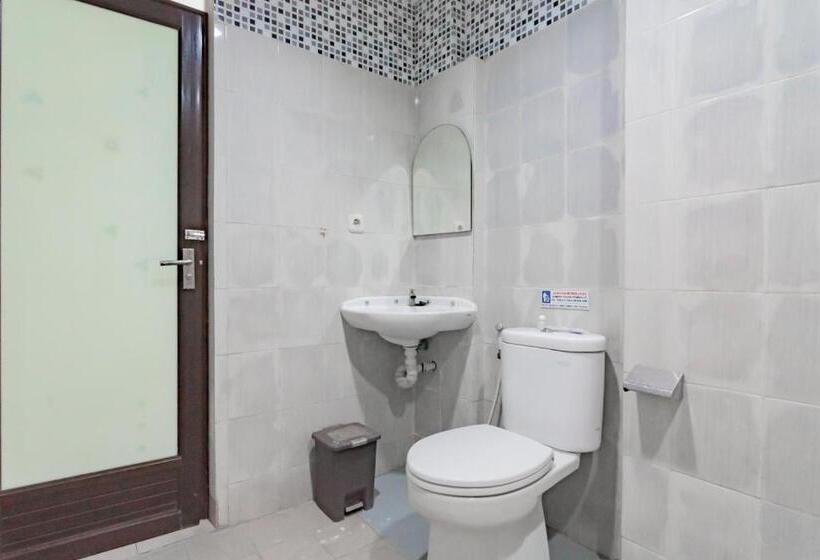 Suite, Urbanview Hotel Grand Malabar Bandung