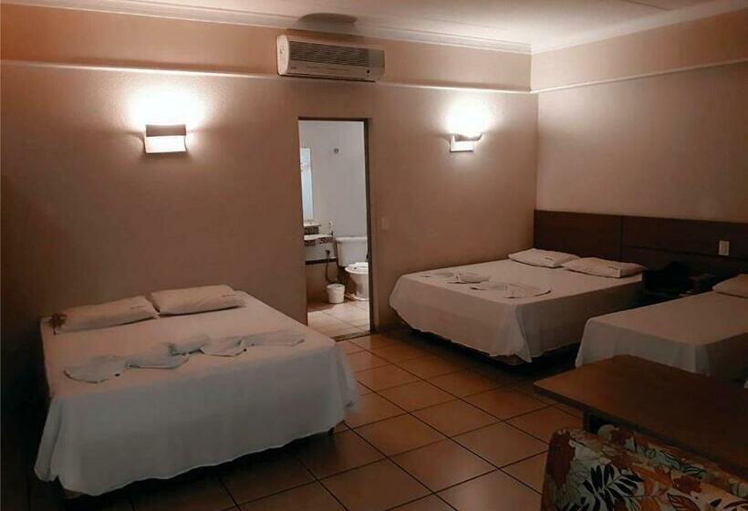 Quarto Triplo Estandar, Agua Viva