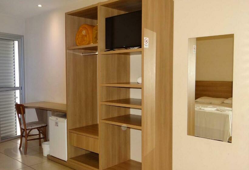 اتاق استاندارد سه نفره, Agua Viva