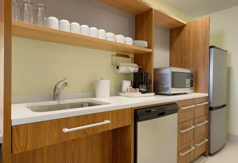 身障者適用スイートルーム, Home2 Suites By Hilton Roseville Minneapolis