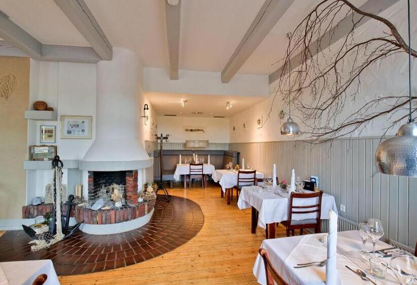 舒适三人间, Packhaus