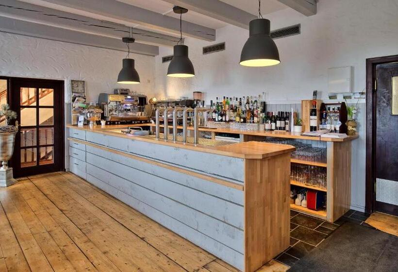 豪华海景房, Packhaus