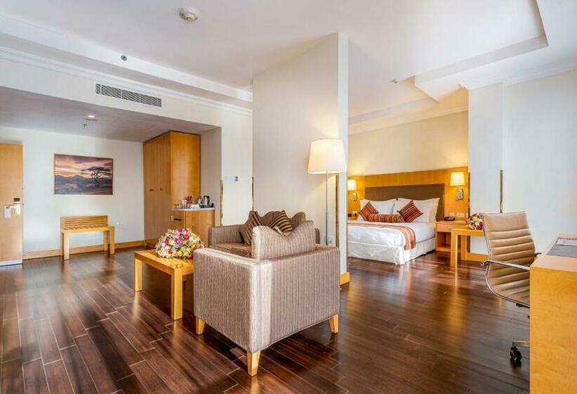 Suite Ejecutiva Cama King, Ramada Addis, Addis Ababa