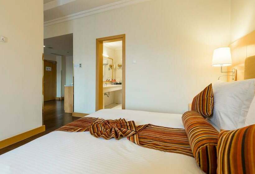 Habitación Superior, Ramada Addis, Addis Ababa