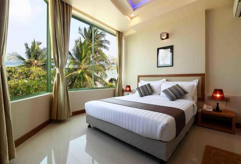 اتاق استاندارد با تخت بزرگ, Season At Hulhumale