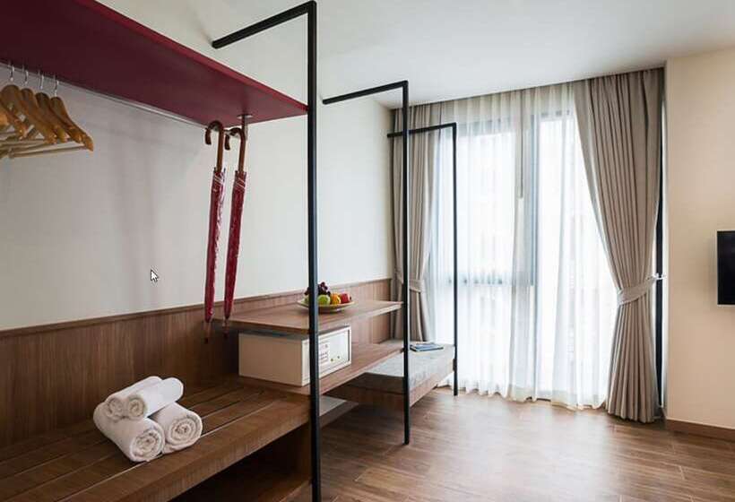 غرفة سوبيريور, Sunshine Hip