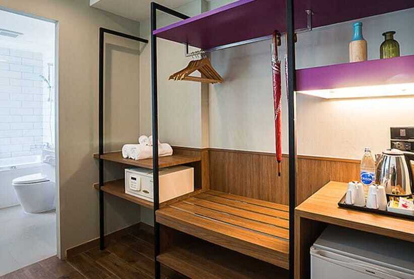 غرفة سوبيريور, Sunshine Hip