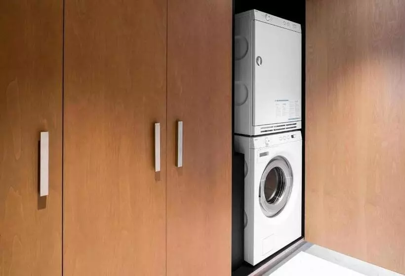 オーシャンビューデラックススイート, The Ritzcarlton Residences, Waikiki Beach