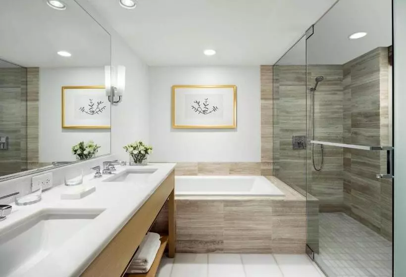 デラックススイート２ベッドルーム, The Ritzcarlton Residences, Waikiki Beach
