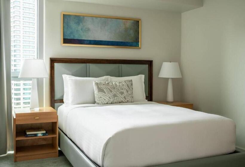 豪华两卧套房, The Ritzcarlton Residences, Waikiki Beach