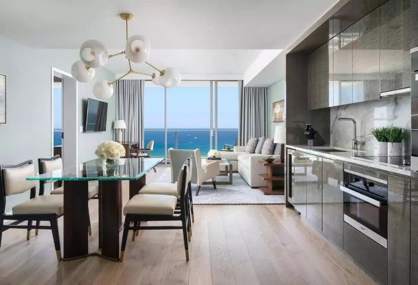 プレミアムスイート２ベッドルーム, The Ritzcarlton Residences, Waikiki Beach