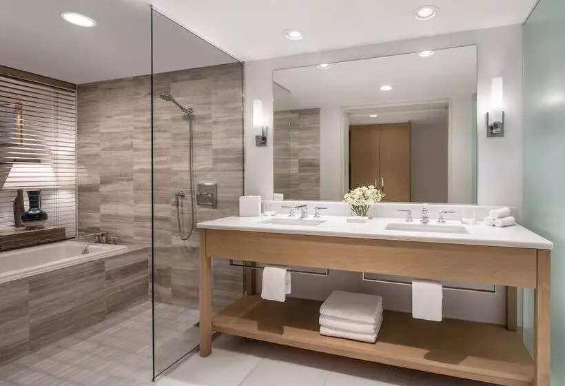 オーシャンビューデラックスルーム, The Ritzcarlton Residences, Waikiki Beach