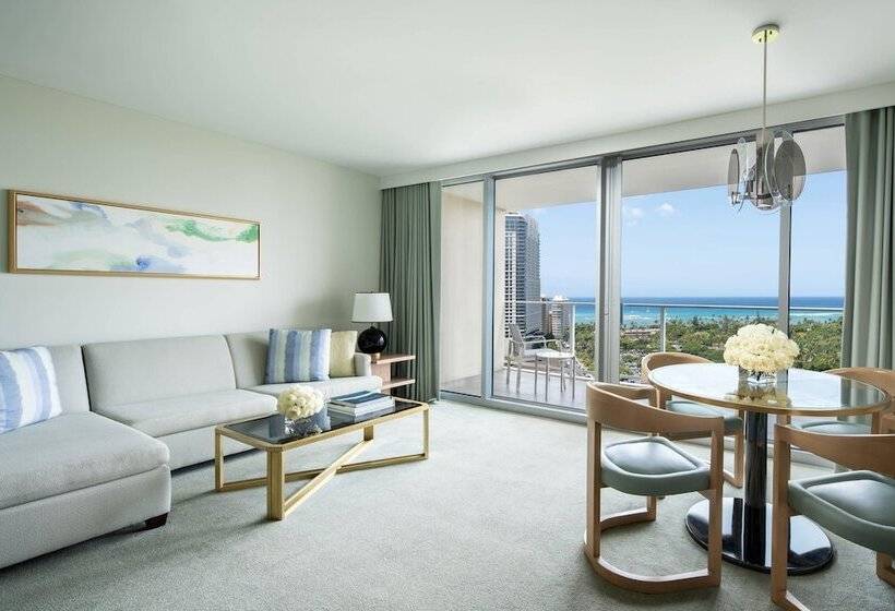 带海景的复工套房, The Ritzcarlton Residences, Waikiki Beach