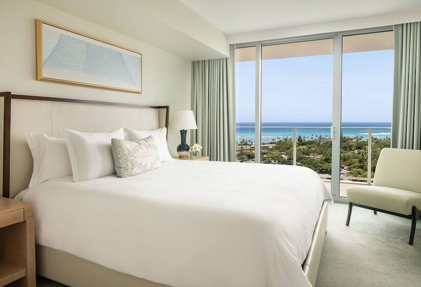 Люкс Deluxe 2 Спальни, The Ritzcarlton Residences, Waikiki Beach