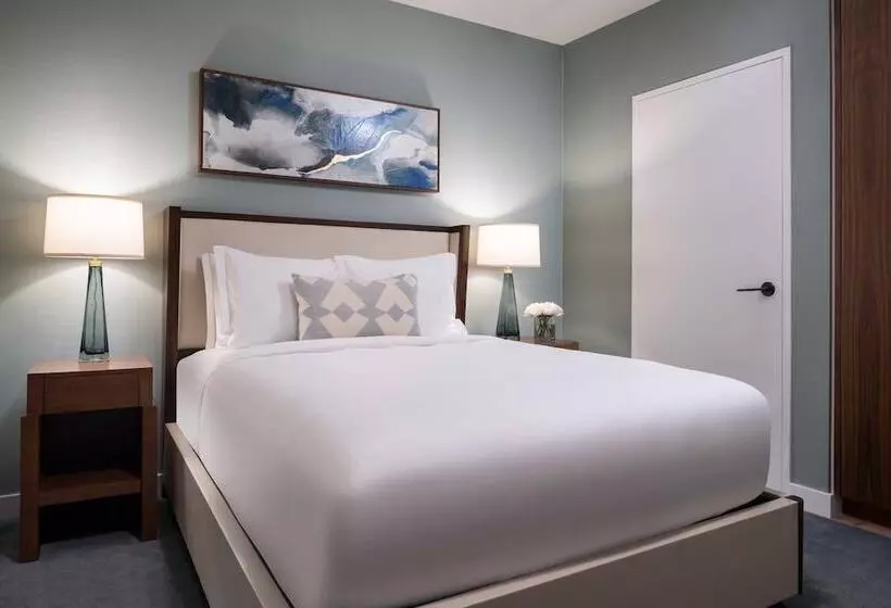 プレミアムスイート２ベッドルーム, The Ritzcarlton Residences, Waikiki Beach