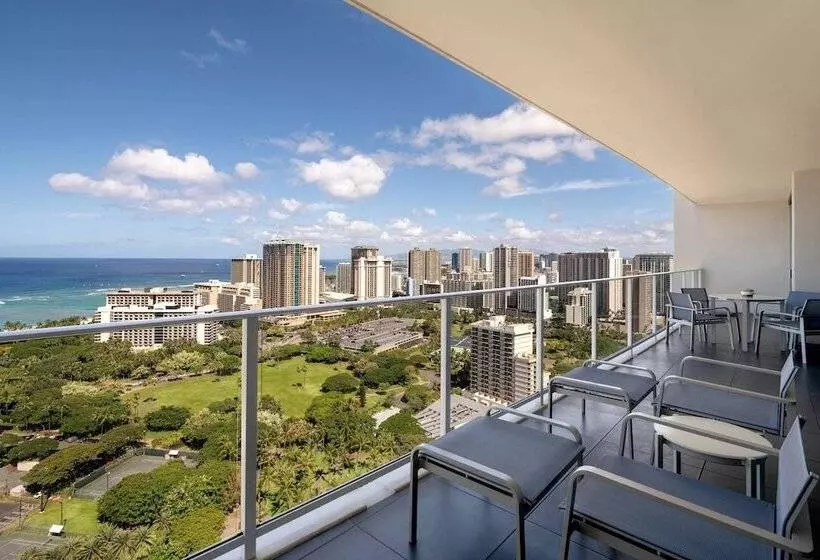プレミアムスイート３ベッドルーム, The Ritzcarlton Residences, Waikiki Beach