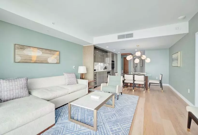 プレミアムスイート２ベッドルーム, The Ritzcarlton Residences, Waikiki Beach