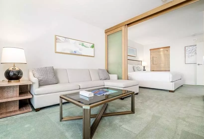 オーシャンビューデラックススイート, The Ritzcarlton Residences, Waikiki Beach