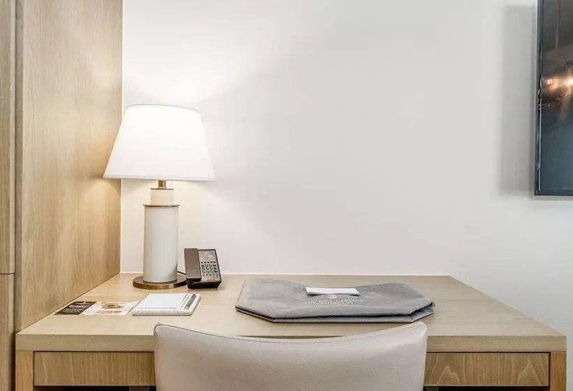 オーシャンビューデラックススイート, The Ritzcarlton Residences, Waikiki Beach