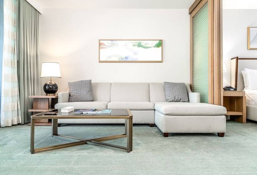 带海景的复工套房, The Ritzcarlton Residences, Waikiki Beach